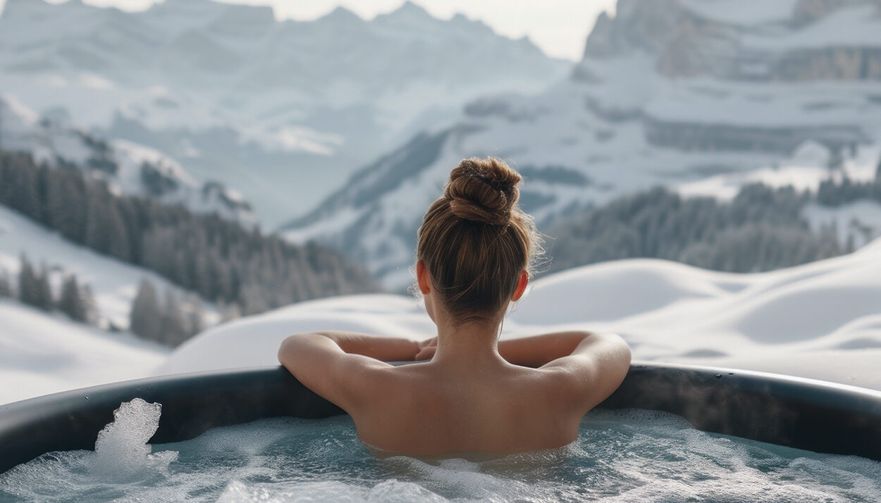 Hot Tub Vs. Cold Plunge