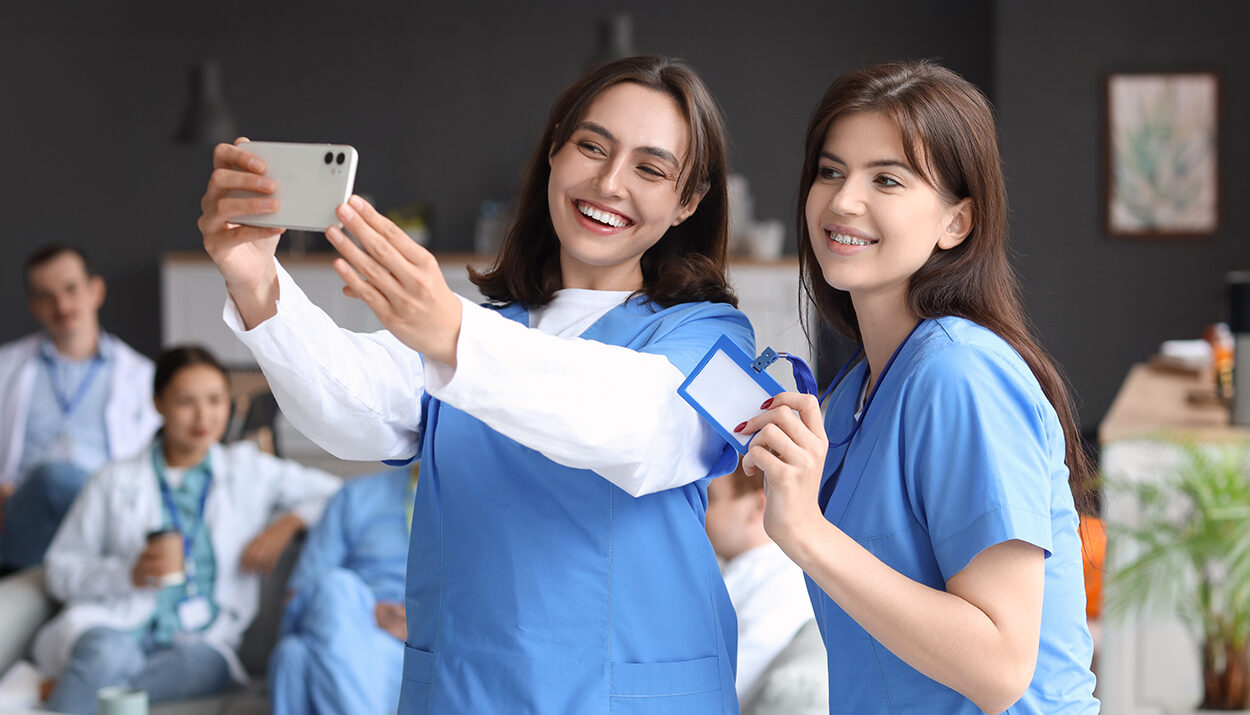 How to Leverage Social Media and Nursing for Professional Growth