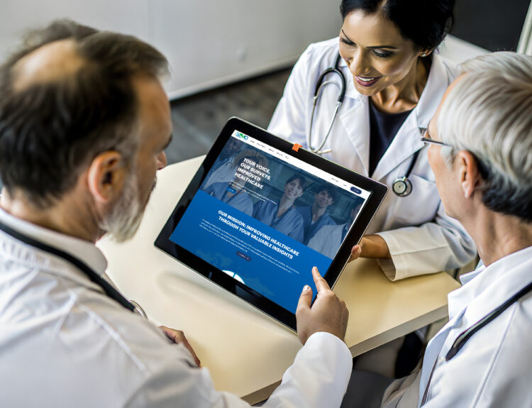 Why Doctors Worldwide Choose MDForLives Over Other Medical Panels