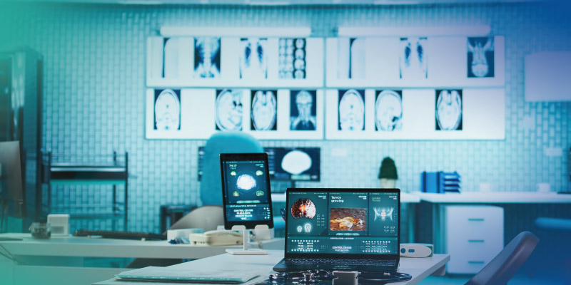 postoperative monitoring for cardiac surgery complications using vital signs